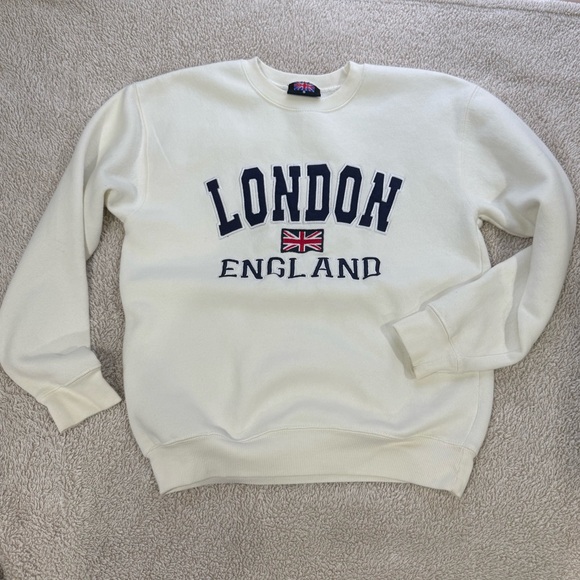 Tops - London England crewneck sweatshirt
